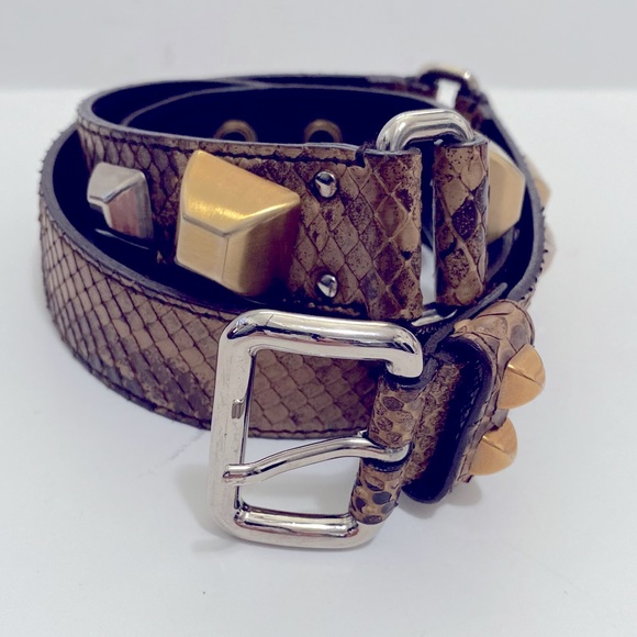 Prada Crocodile Made In Italy Ln 02701 Belt Size 2’ X 38’ APPROX MEASURES - Picture 2 of 13
